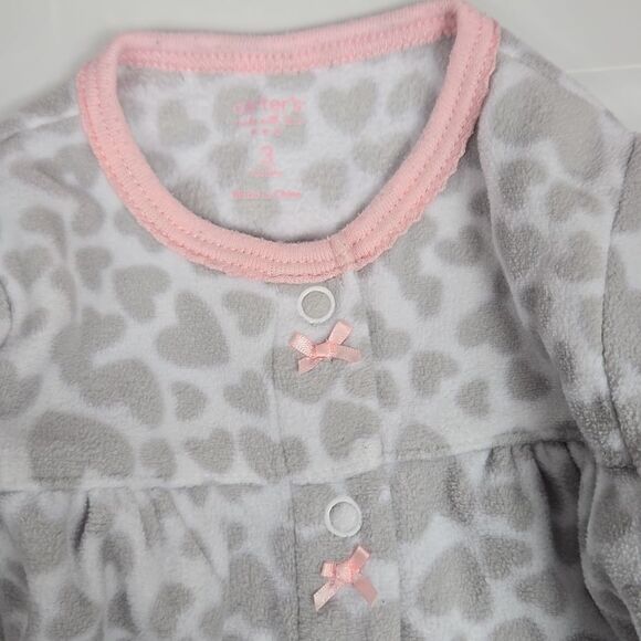 Carter's Baby 0-3M Sleep & Play Grey Heart Print Footed One-Piece Pajama Footie - Picture 2 of 8